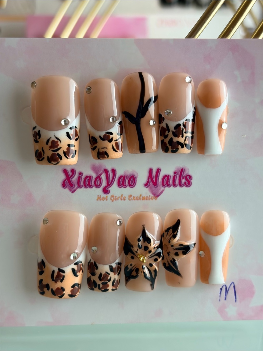 Neutral Leopard & Floral Press-On Nails with Rhinestones Medium